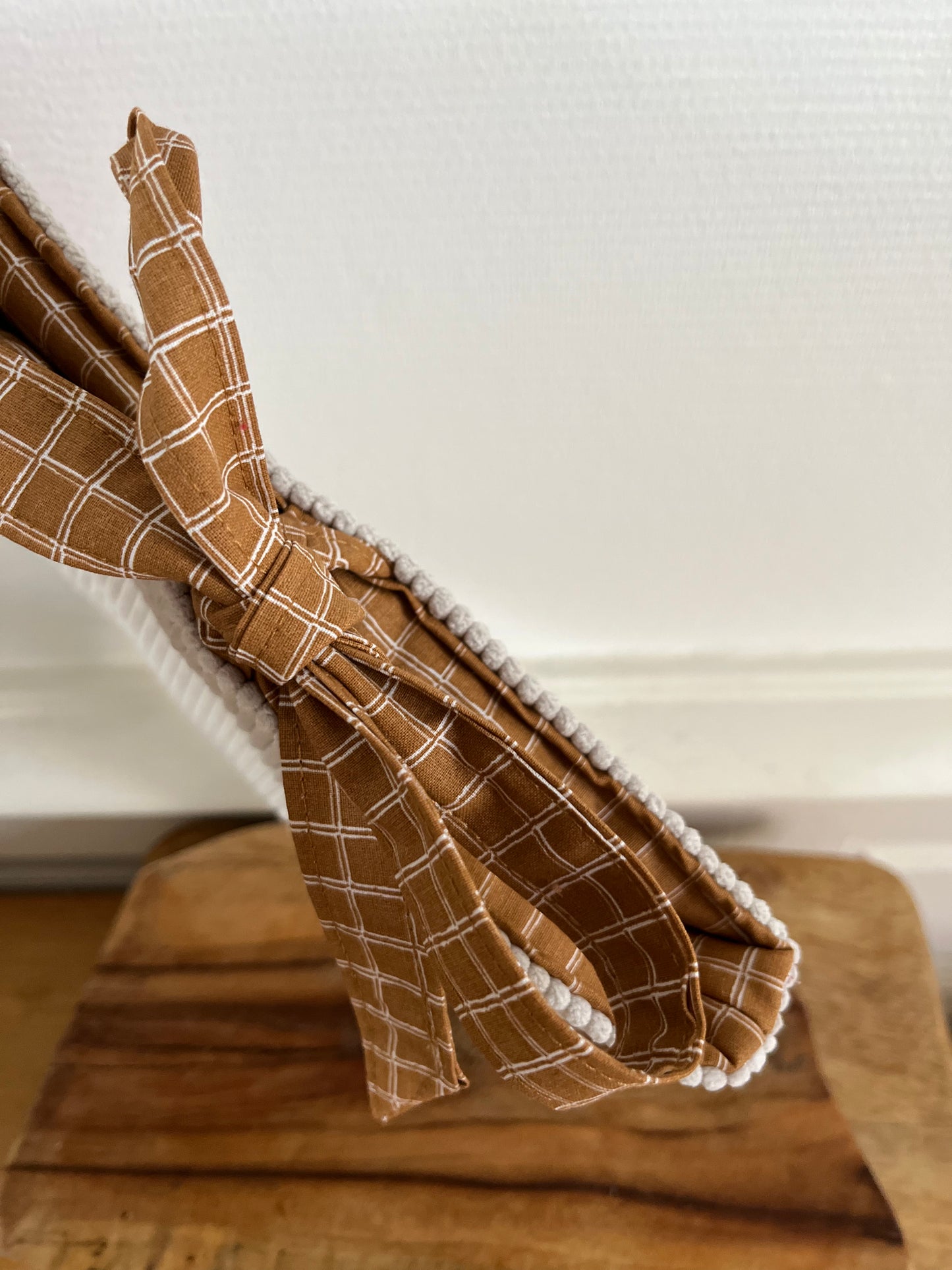 Pochette à livre (Format poche uniquement) // LISE