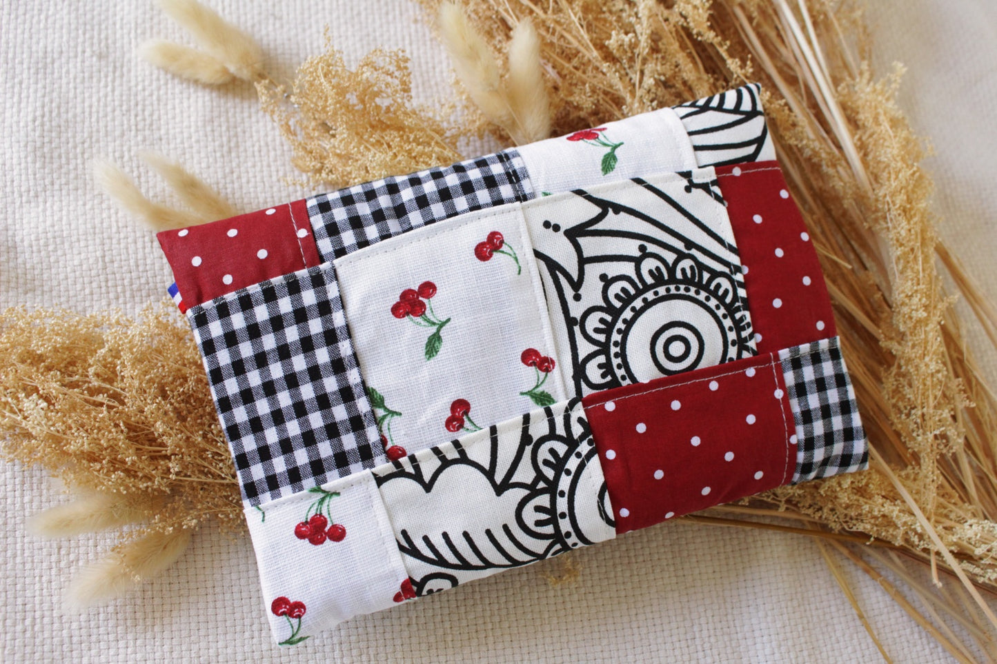 Pochette à livres (format poche) PATCHWORK // SPRING 2025