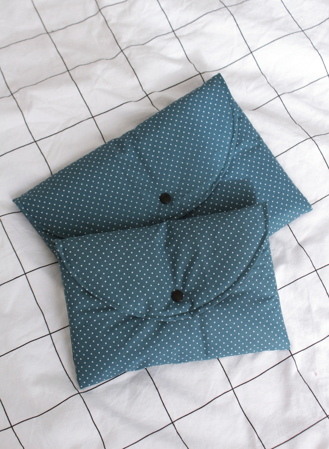 Pochette à livre (Poche ou Broché) IMPERMEABLE // PETITS POIS
