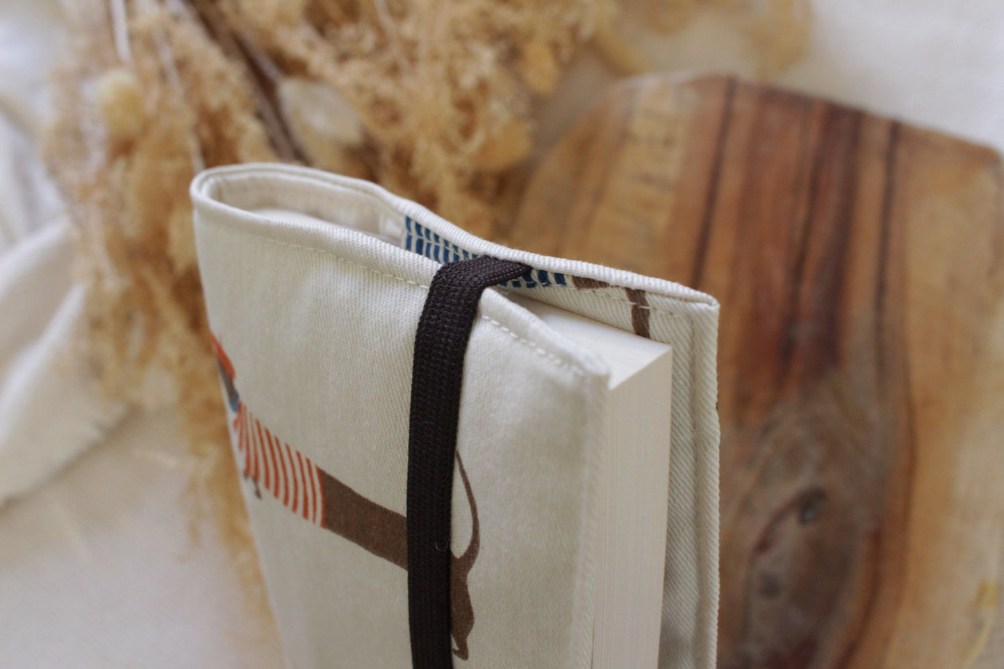 Couvre-livre format poche // DOGGY