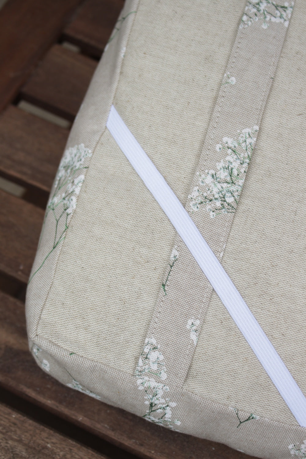 Coussin de lecture // MARJORIE