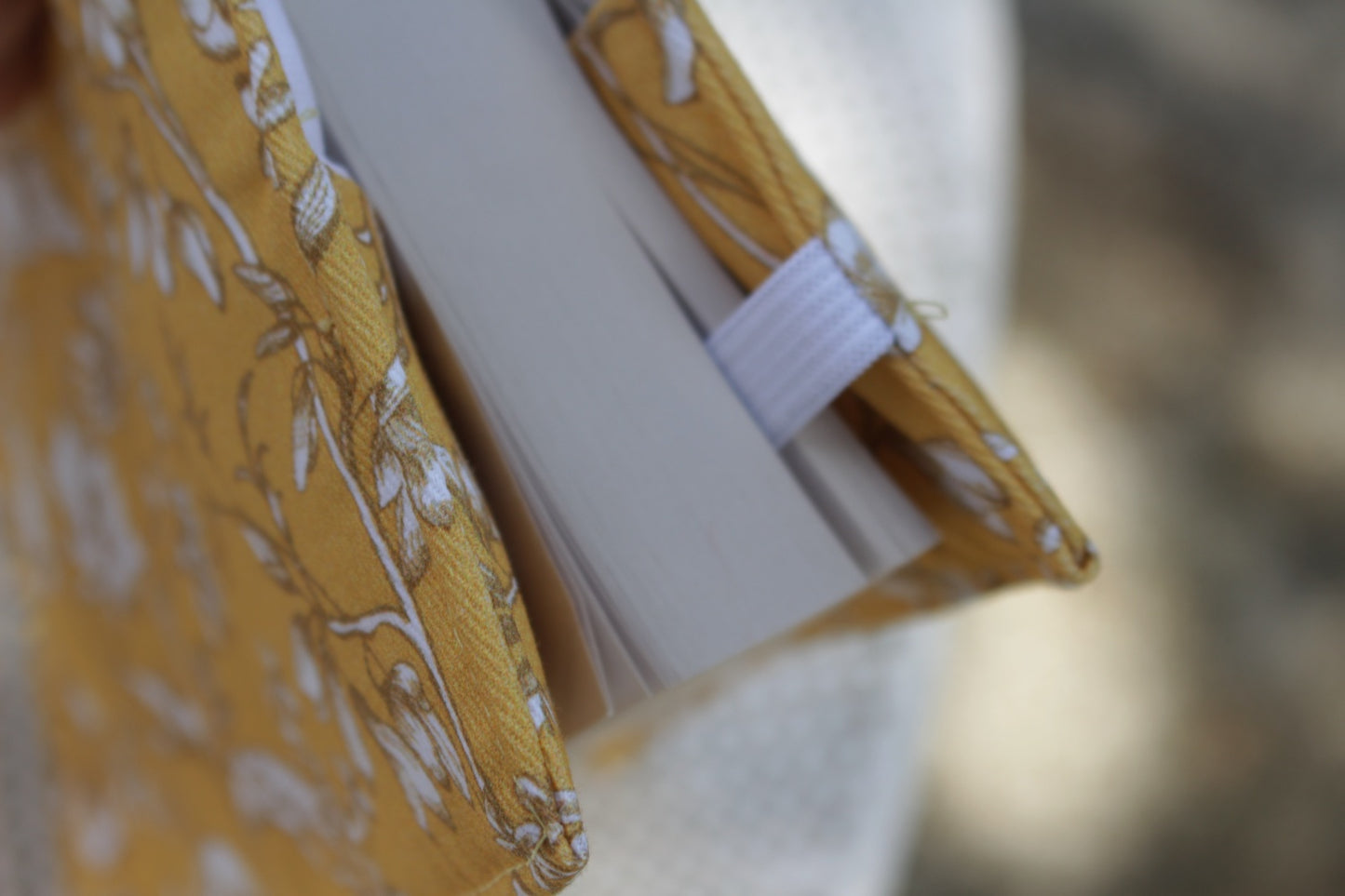 Couvres-livres format poche // SUN MORNING