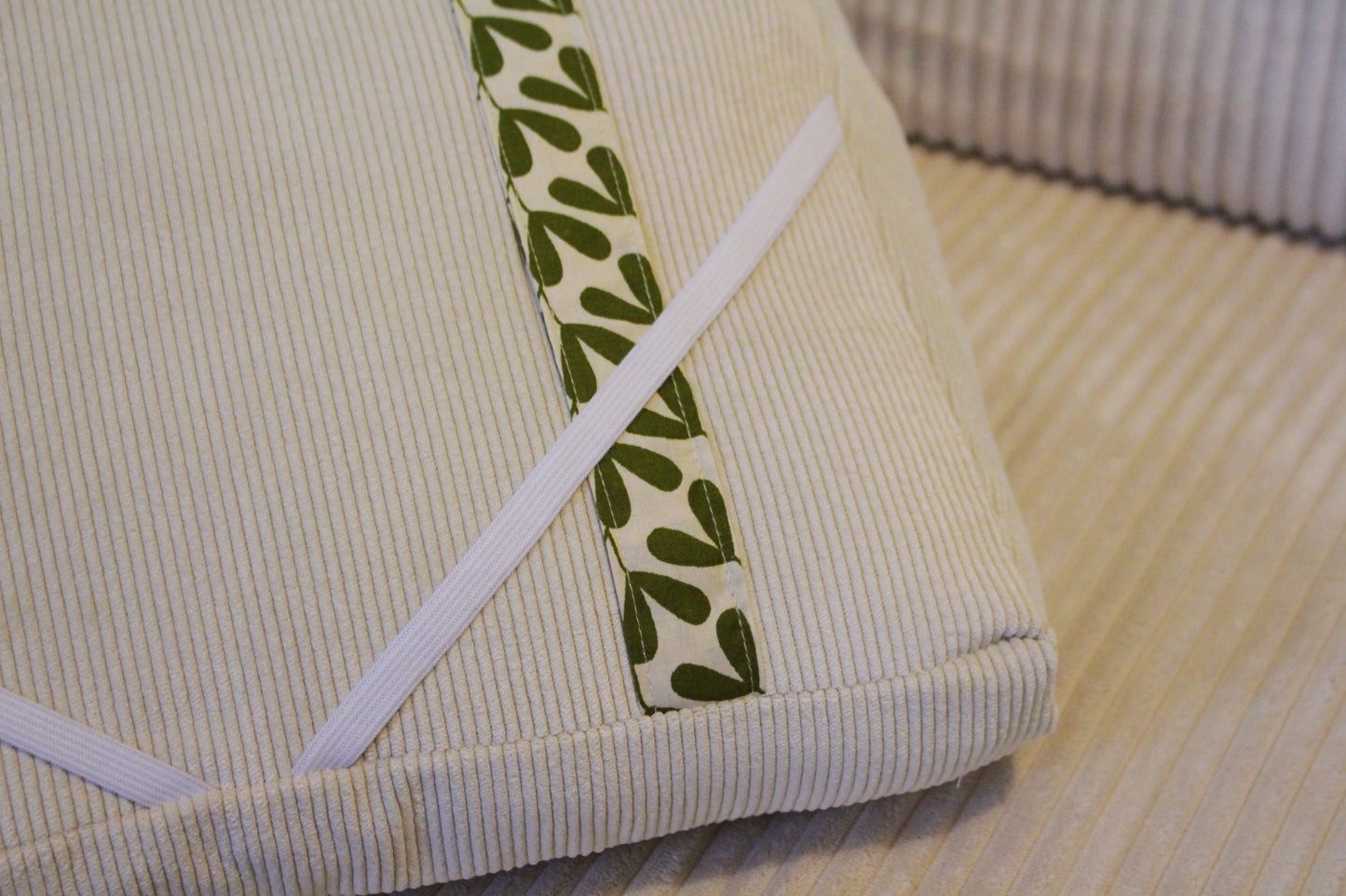 Coussin de lecture // MARYSE