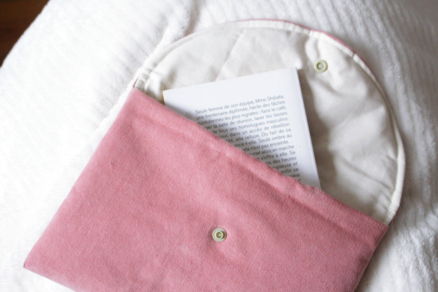 Pochette à livre ( Format Poche uniquement) // LEA ROSE