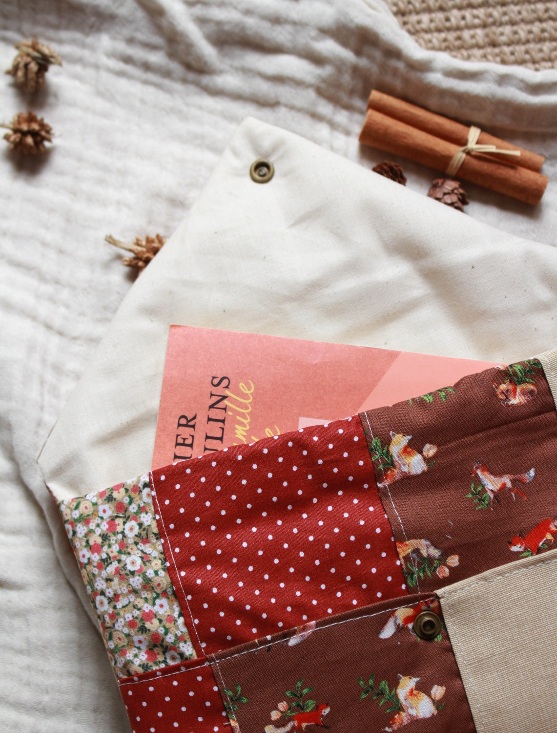 Pochette à livres (format poche) // PATCHWORK AUTUMN BIS