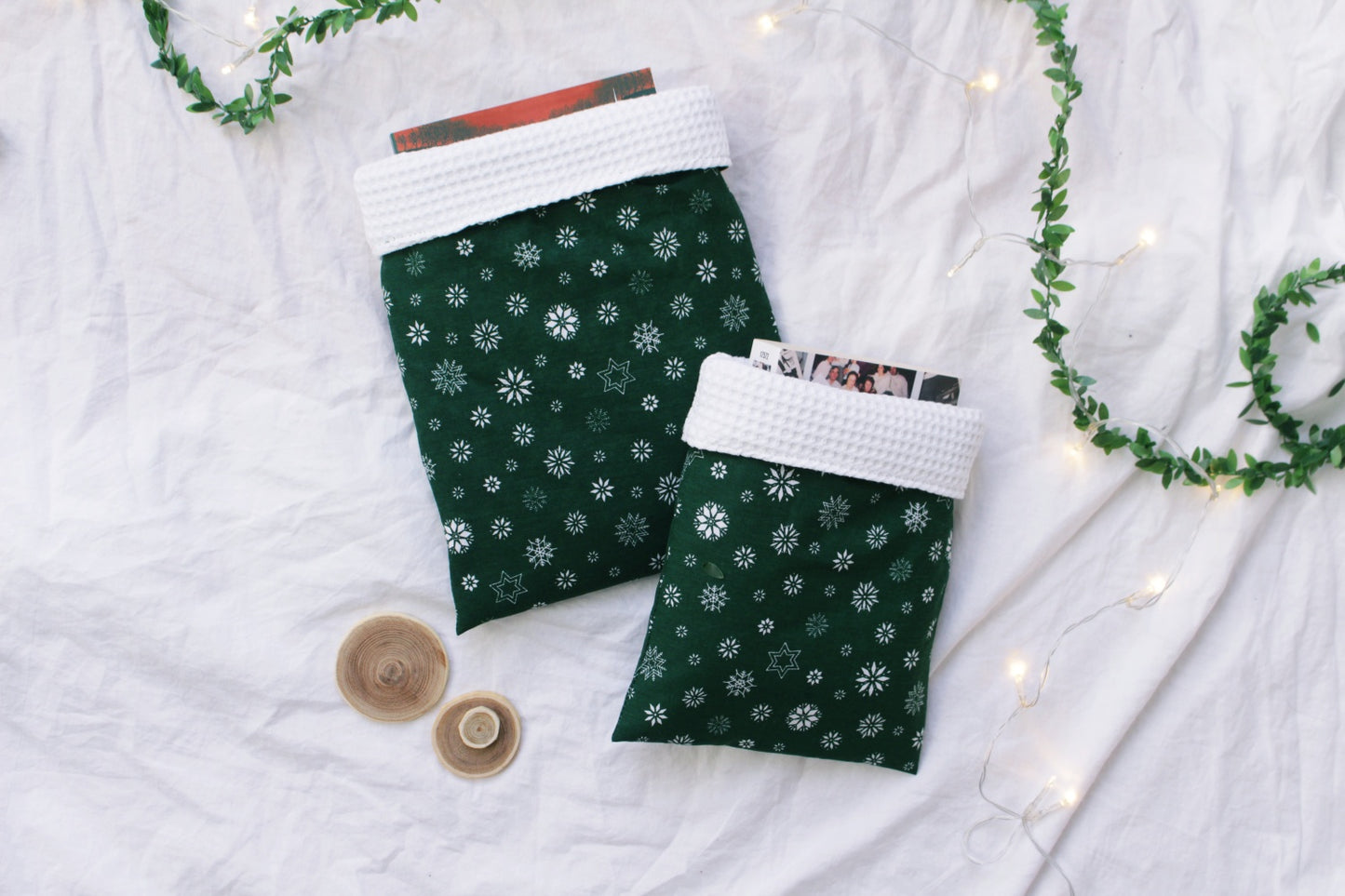 Pochette à livres (GF & poche) // FLOCONS
