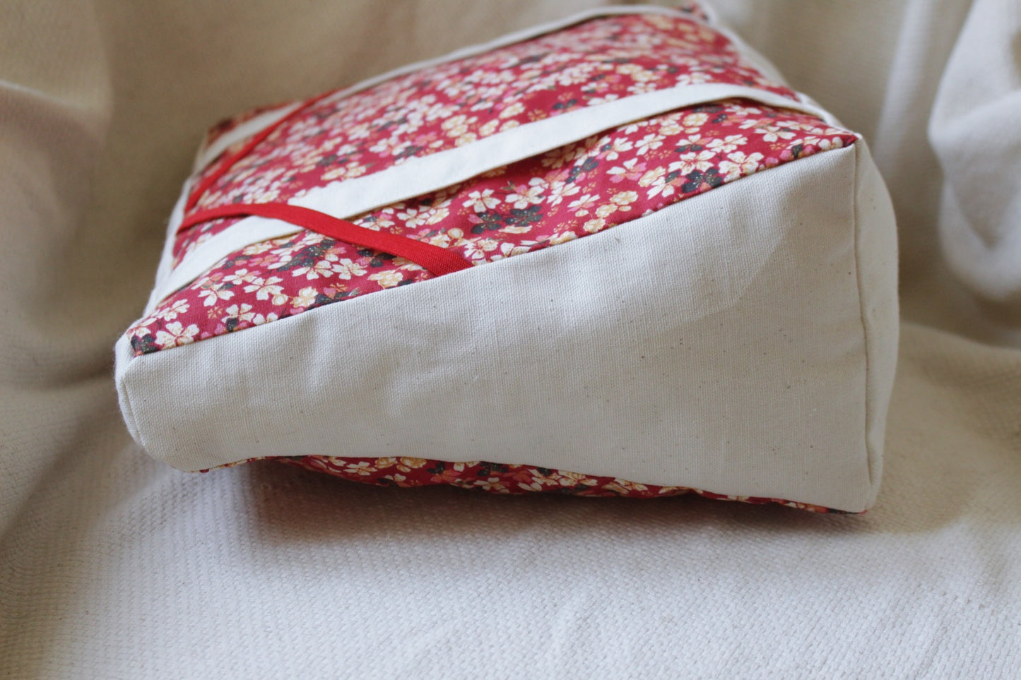 Coussin de lecture // LOLA