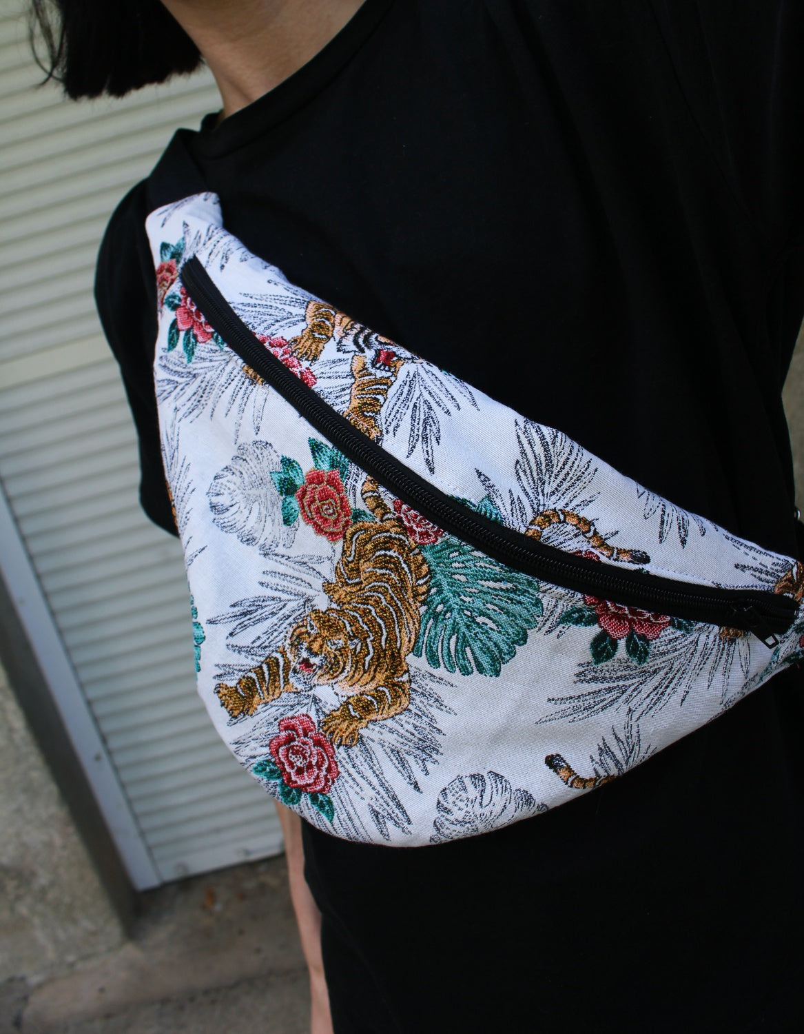 Sac banane XL // ROAR