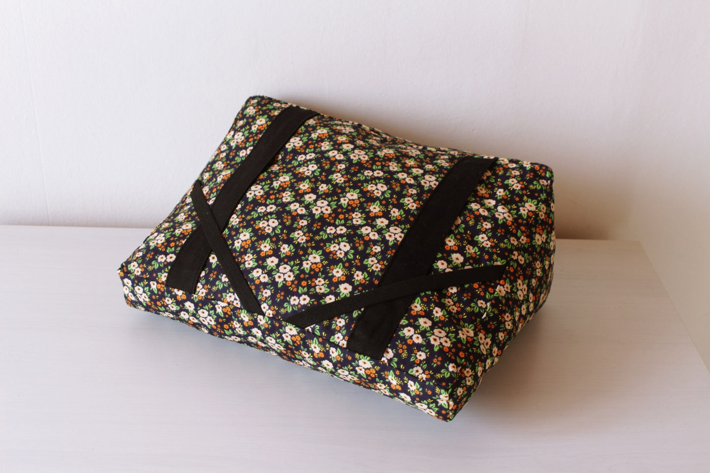 Coussin de lecture // TYCIA