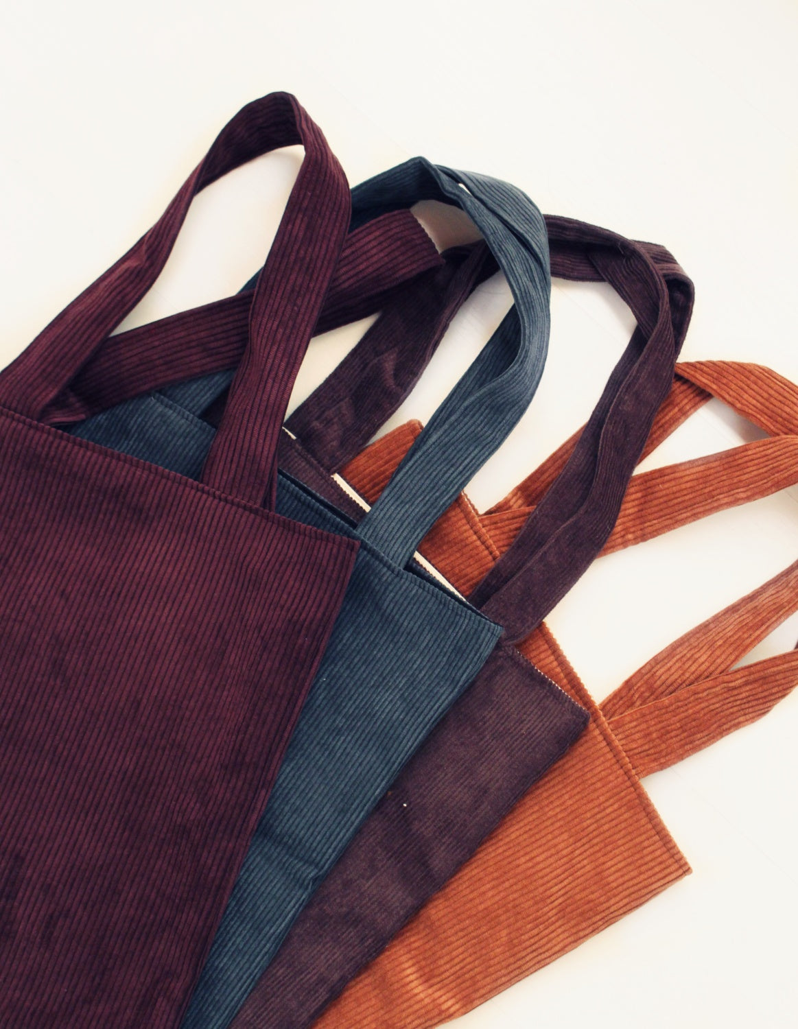 Tote bag en velours côtelé & doublé // GARANCE (divers coloris)
