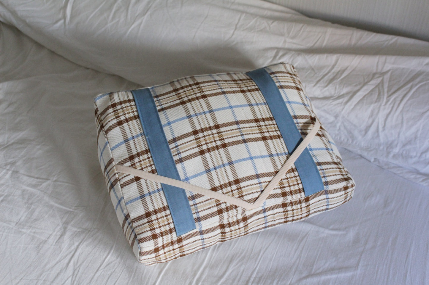 Coussin de lecture ANTONIN