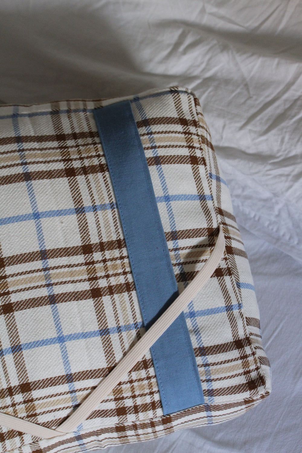 Coussin de lecture ANTONIN