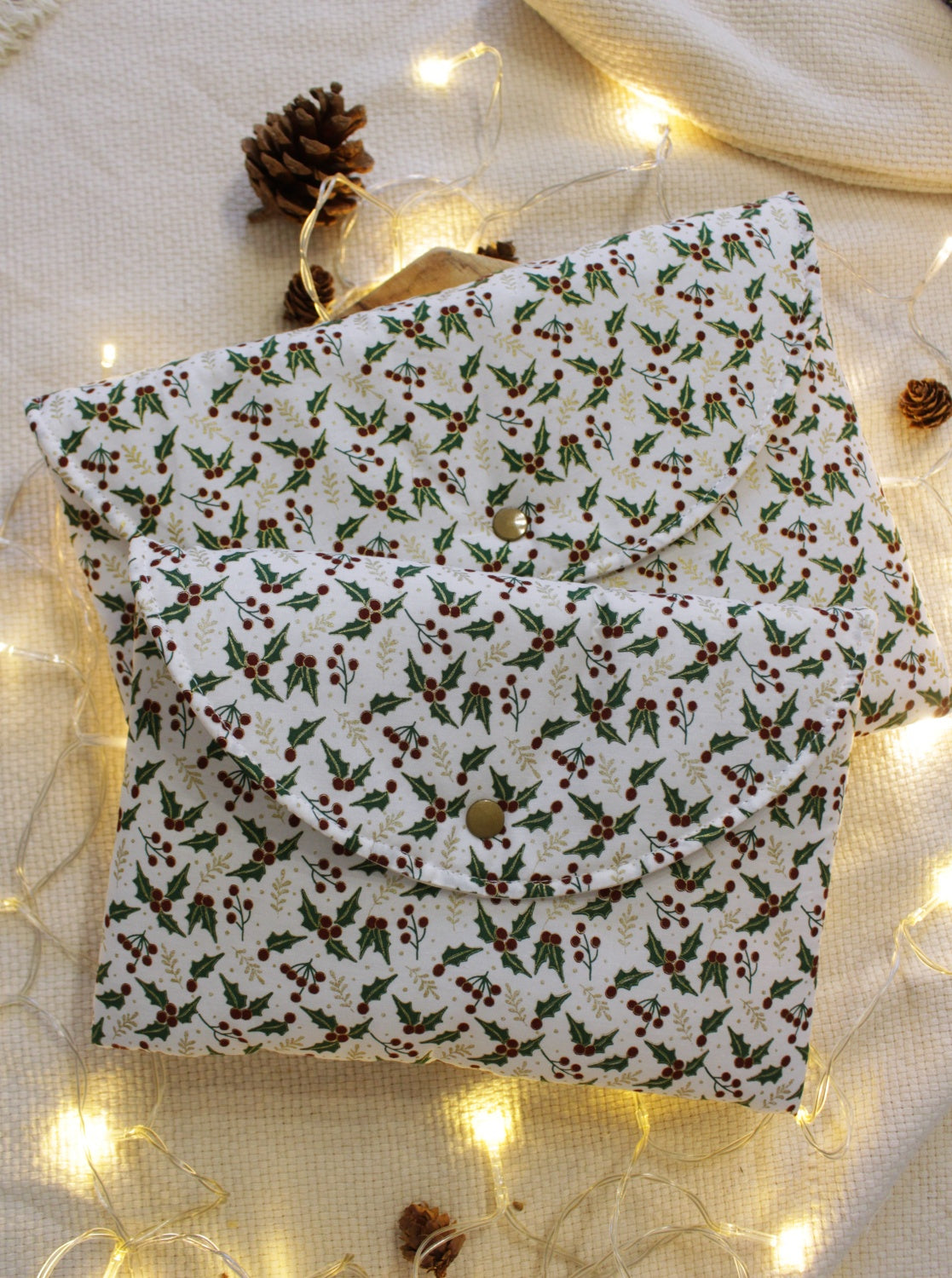 Pochette à livre (Poche ou Broché) // FEERIQUE