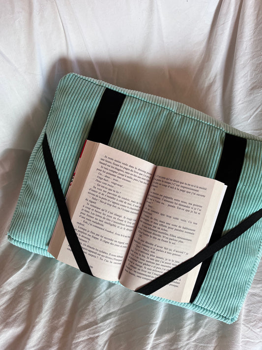 Coussin de lecture // BLUE