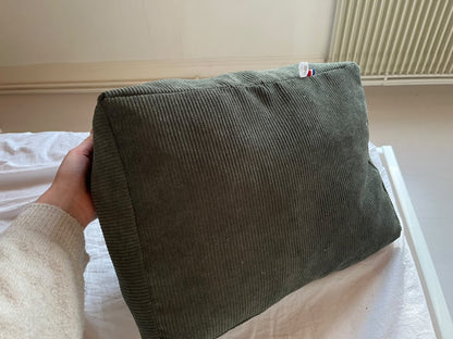 Coussin de lecture // VELVET