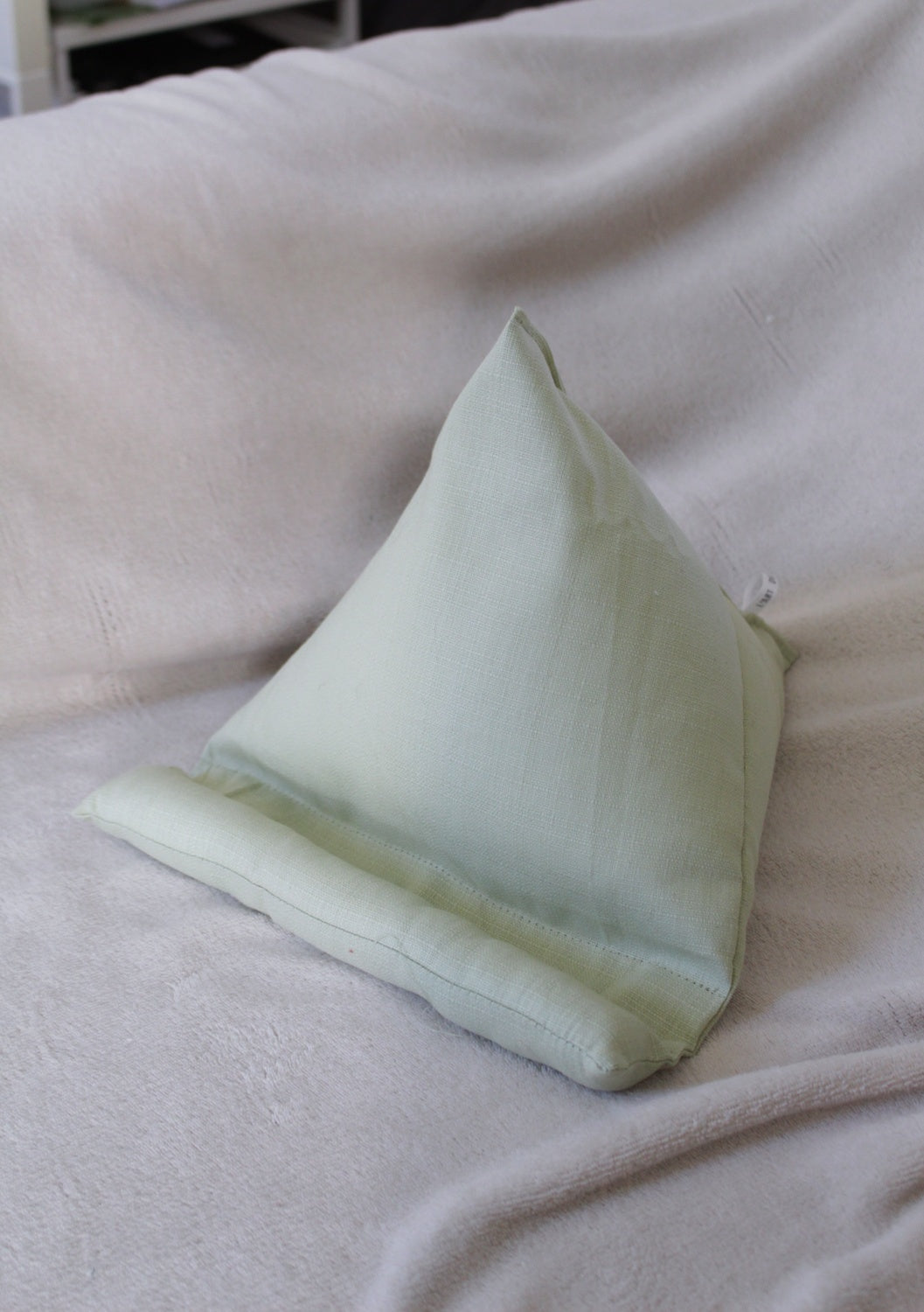 Coussin berlingot de lecture // SAUGE