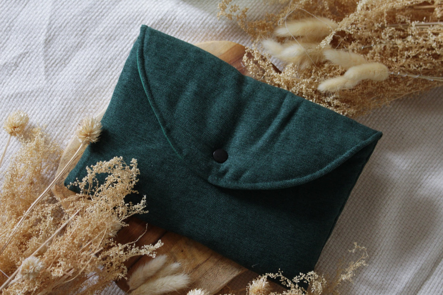 Pochette à livre (Poche ou broché)  // HERNEST