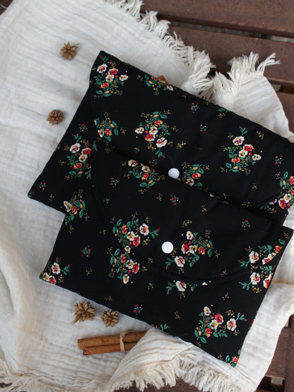 Pochette à livre (Poche ou Broché)  // MARIE