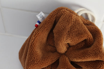 Fleur de douche en éponge