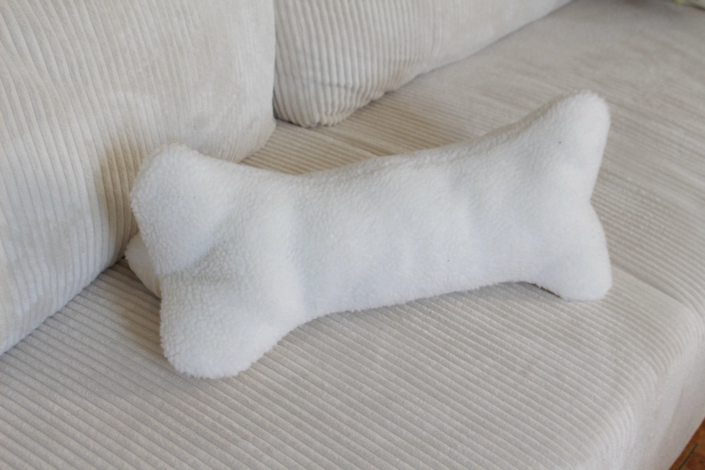 Coussin "os" de lecture // MOUTON