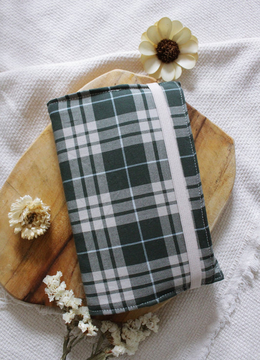 Couvres-livres format poche // STANISLAS