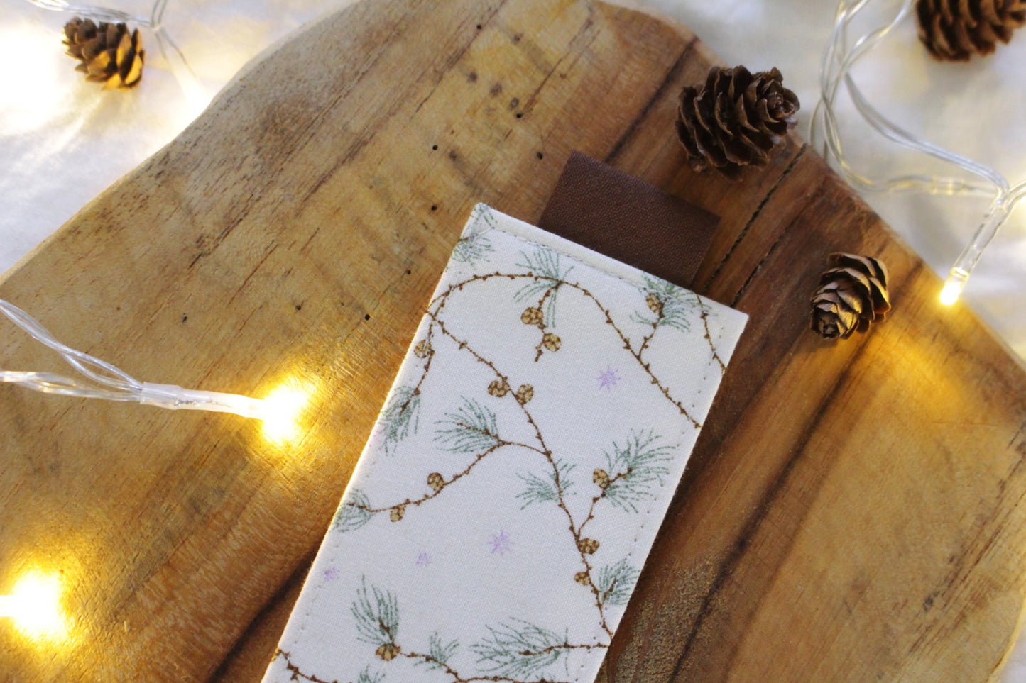 Marques-pages // POMME DE PIN