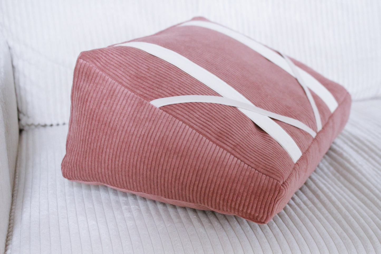 Coussin de lecture // LISE