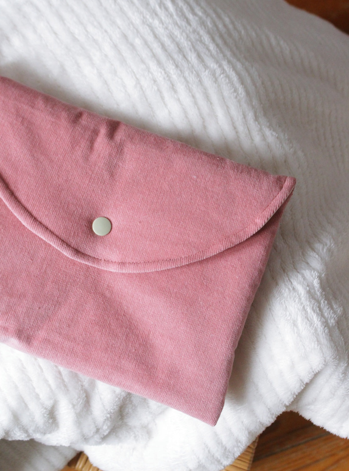 Pochette à livre  ( Format Poche uniquement) // LEA ROSE