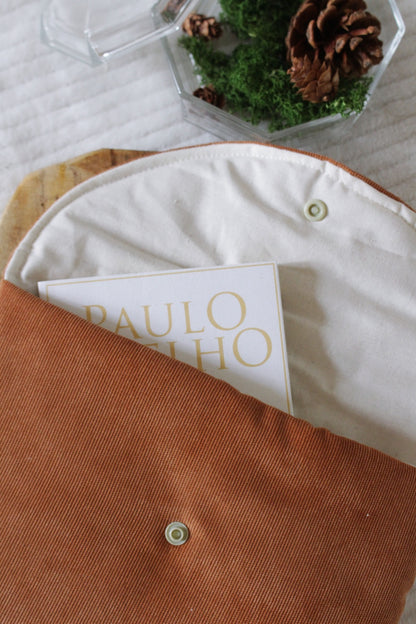 Pochette à livre (poche ou broché) // LE CAMEL