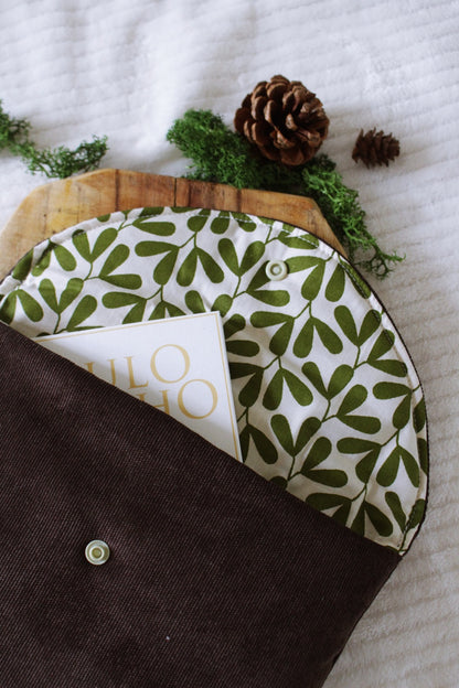 Pochette à livre (Poche ou Broché) // BROWN
