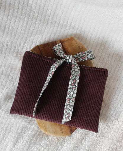 Pochette à livre  (Format poche uniquement) // LISE