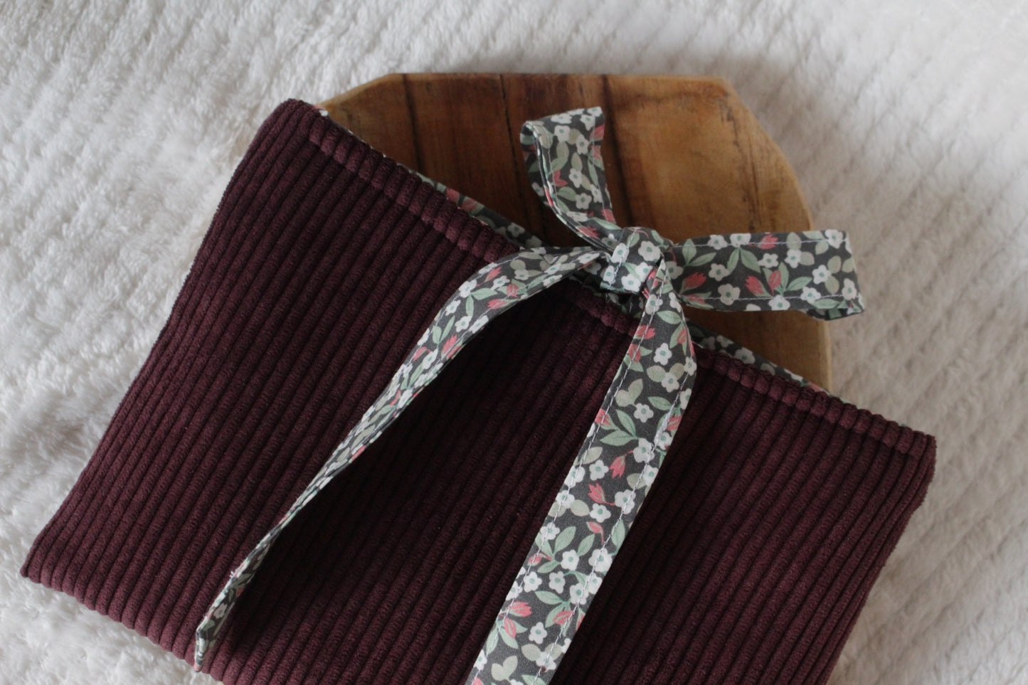 Pochette à livre  (Format poche uniquement) // LISE