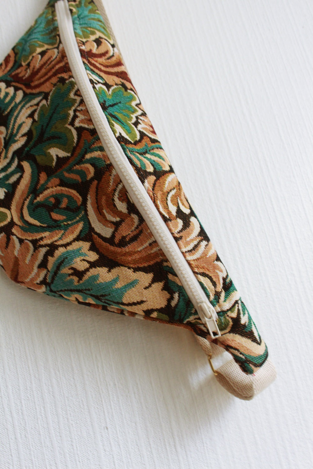 Sac banane  XL // BAROQUE