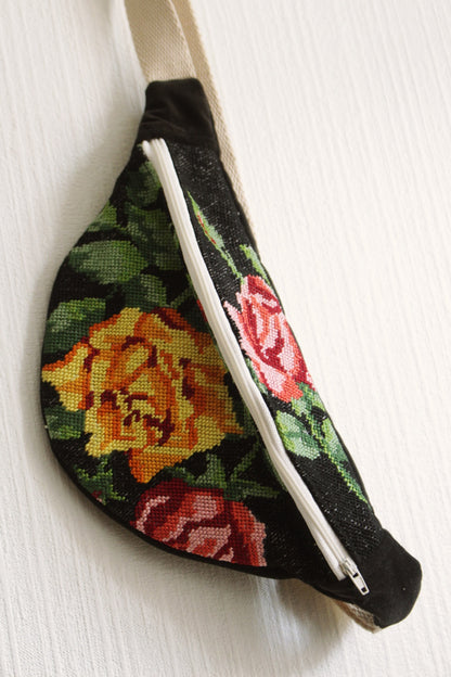 Sac Banane  (Upcyclé ♻️) // "Duo de roses"