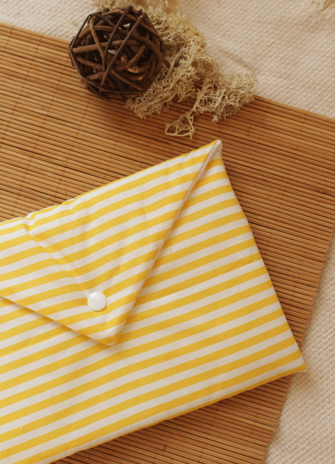 Pochette à livres (Poche ou Broché) // SUNNY STRIPES