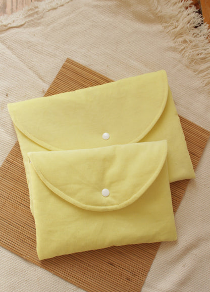 ♻️ Pochette à livres (Poche ou Broché) // YELLOW VELOURS
