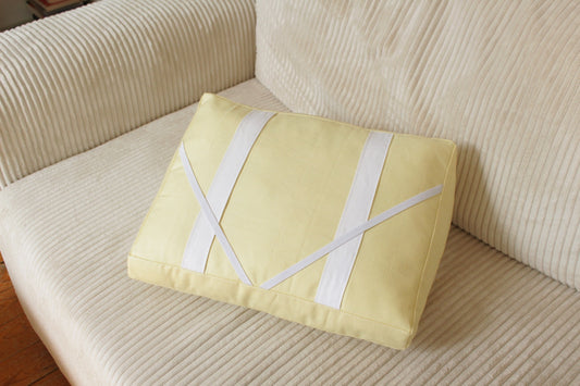 Coussin de lecture // LIMONADE