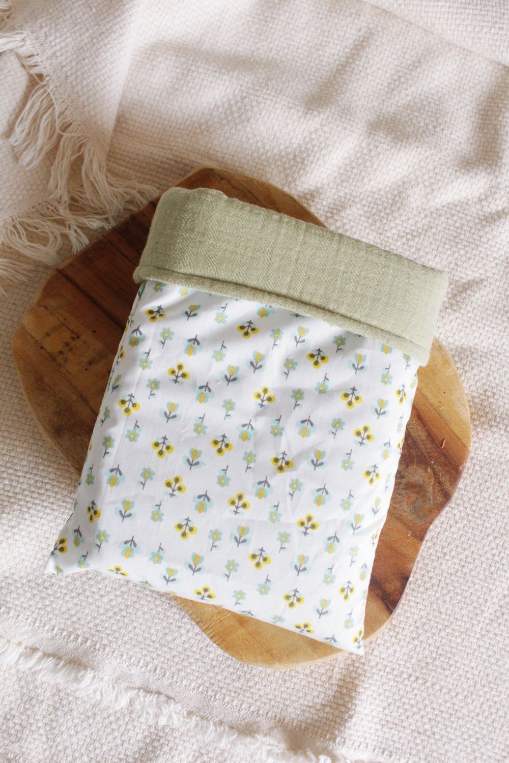 Pochette à livres (Format poche)  // LA COUPE DE FLEURS