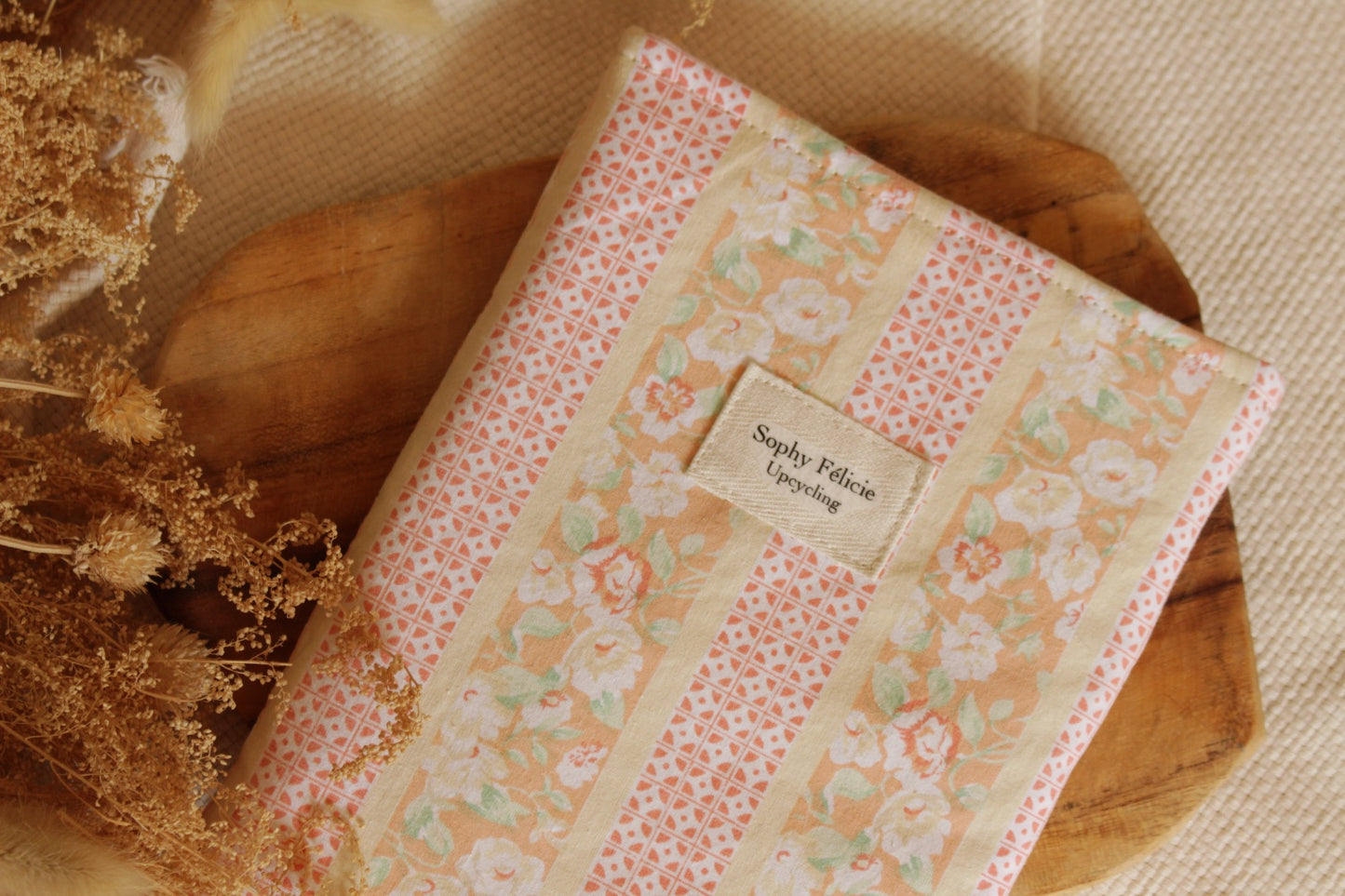 ♻️Pochette à livre (Poche ou Broché) // CORALINE