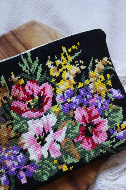 ♻️Pochette à zip / à livres  // BOUQUET
