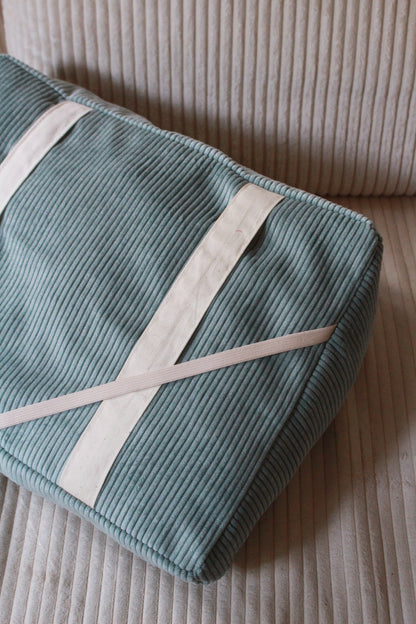 Coussin de lecture // BLUE