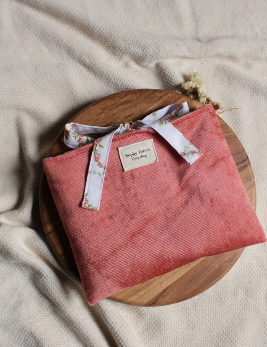 Pochette à livres  (Poche ou Broché) // ROSE